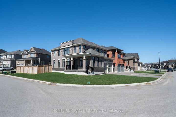 Property Photo: 1 Ainslie Hill Crescent ON L0E 1R0