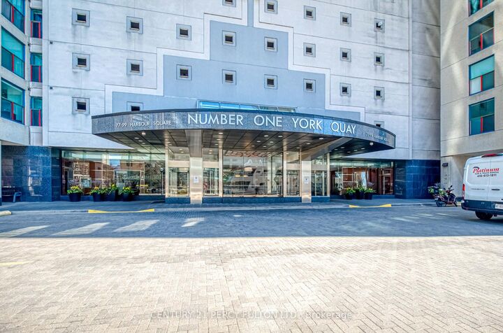 Property Photo: 77 Harbour Square 1508 ON M5J 2S2