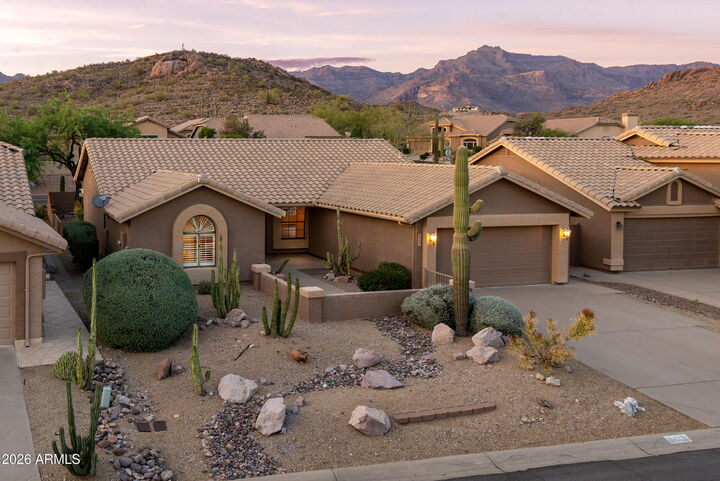 Property Photo:  8442 E Golden Cholla Drive  AZ 85118 