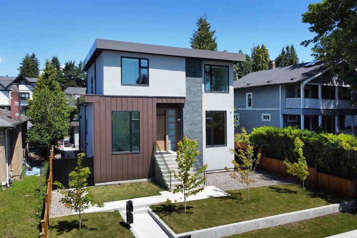 3587 Mayfair Avenue — photo 1