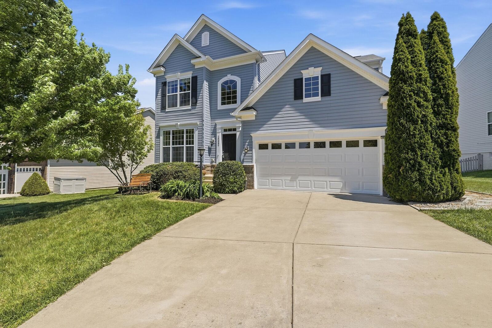 Property Photo: 14997 Spriggs Valley Court VA 22193