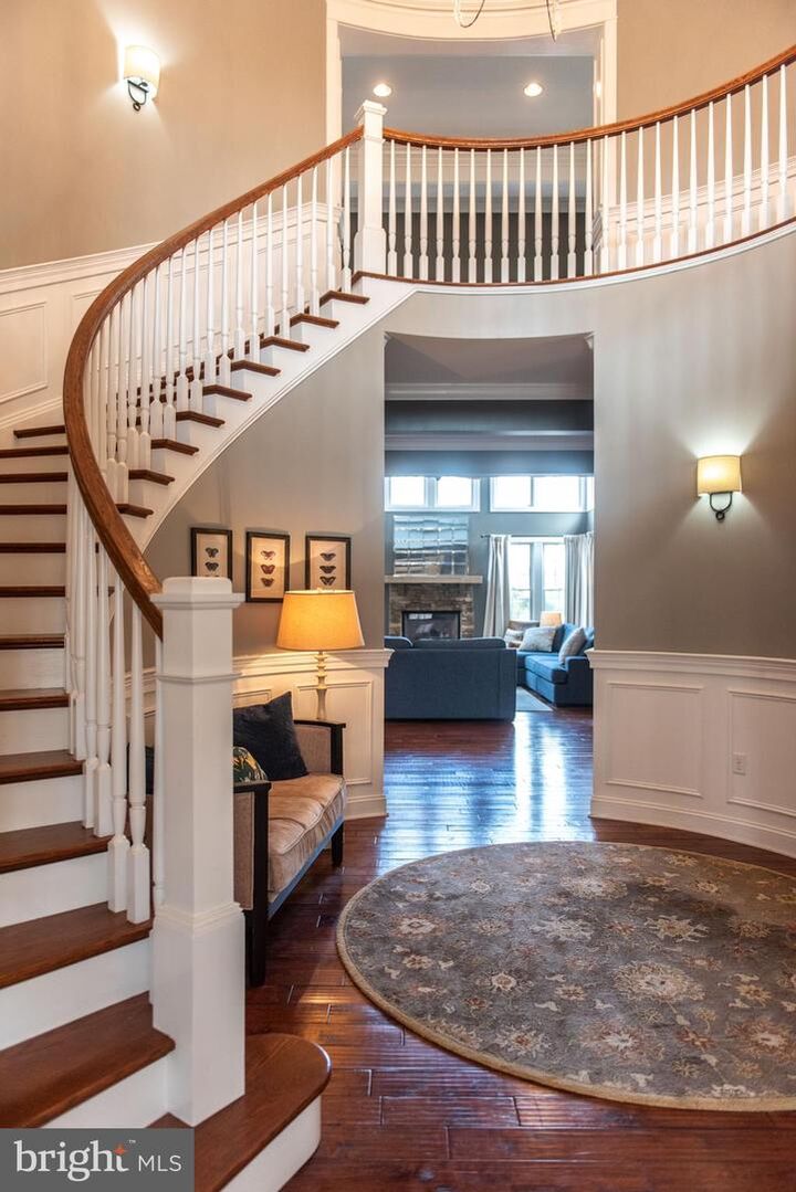 Property Photo:  710 Longview Drive  PA 17057 