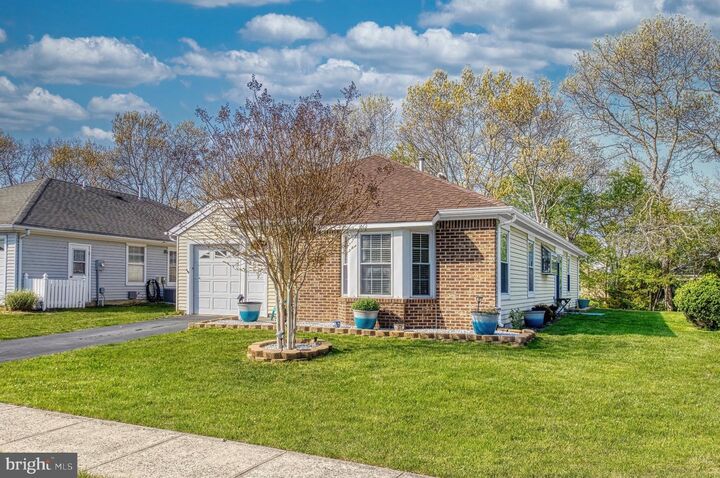 Property Photo:  12 Dogwood Drive  NJ 08005 