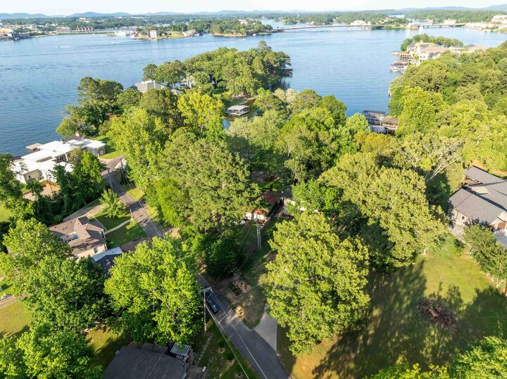 Property Photo:  112 Spurwink Lane  AR 71913 