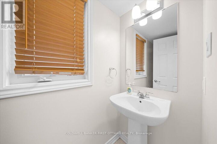 Property Photo: 355 Sweetclover Way ON K4A 1E6