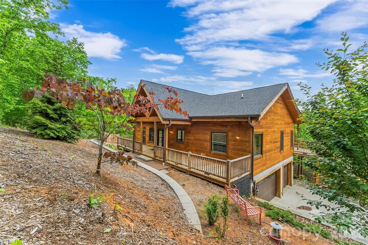 Property Photo:  265 Grandview Peaks Drive  NC 28761 