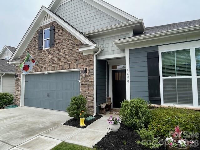 Property Photo: 4450 Streamside Road NC 28037