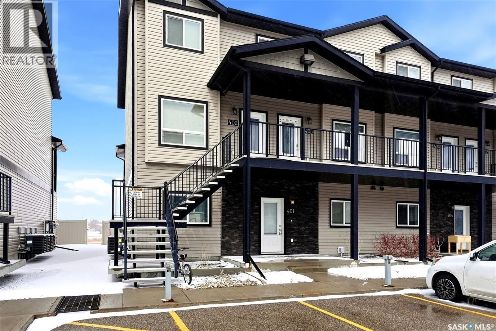 Photo de la propriété:  401 3826 Dewdney Avenue E  SK S4Z 0A6 
