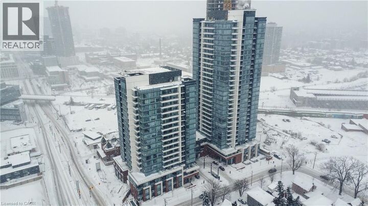 Property Photo:  15 Wellington Street Northwest 2705  ON N3G 0E4 