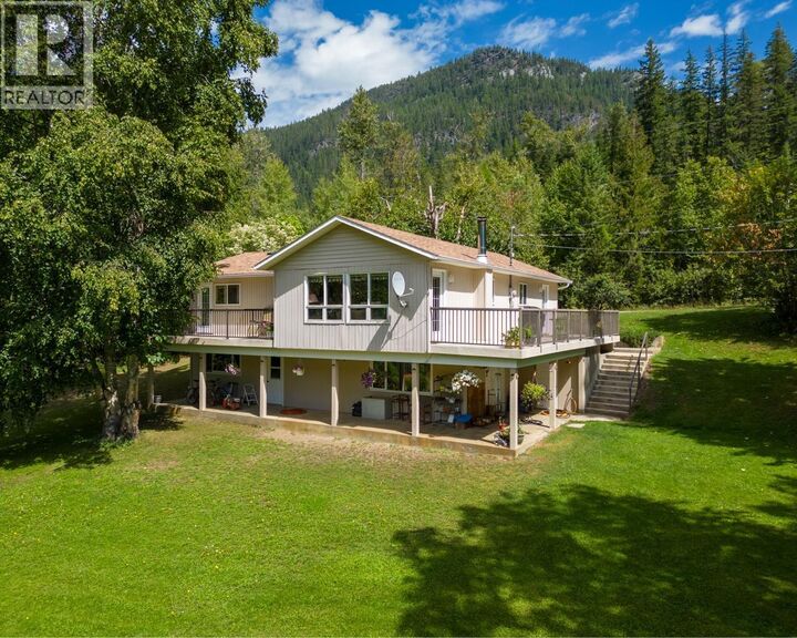 467 Meadow Creek Road — photo 1
