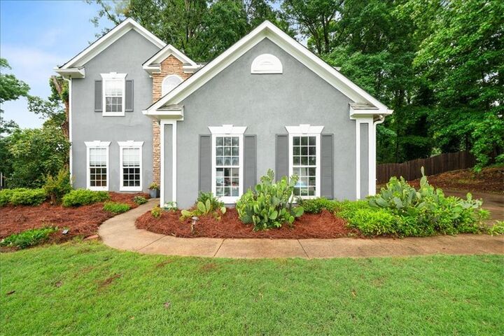 Property Photo:  1630 Redbud Way  GA 30041 