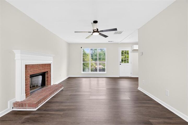 Property Photo:  5627 Tunbridge Wells Court  GA 30058 