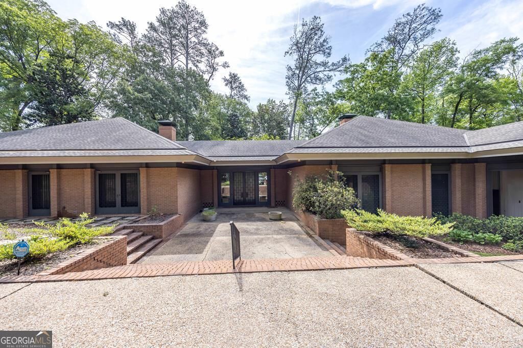Property Photo:  2718 Averett Drive  GA 31906 