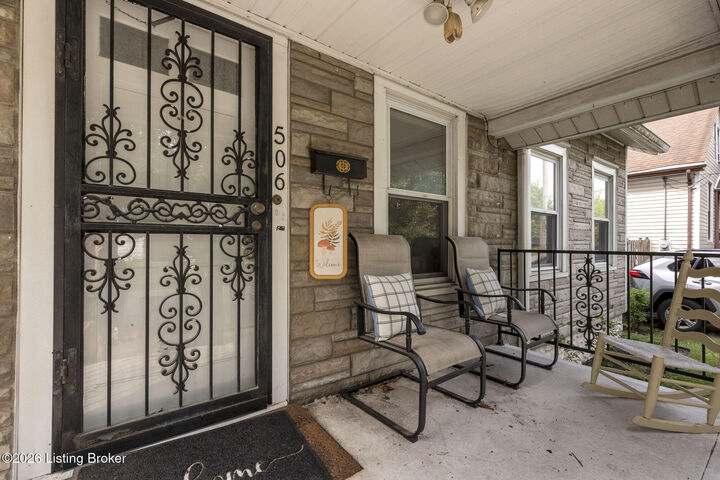 Property Photo:  506 E Brandeis Ave  KY 40217 