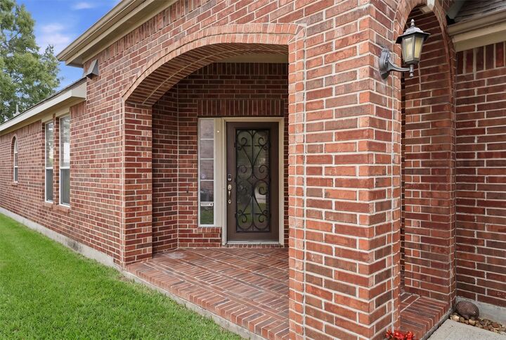 Property Photo:  20795 Oakhurst Trails Drive  TX 77365 