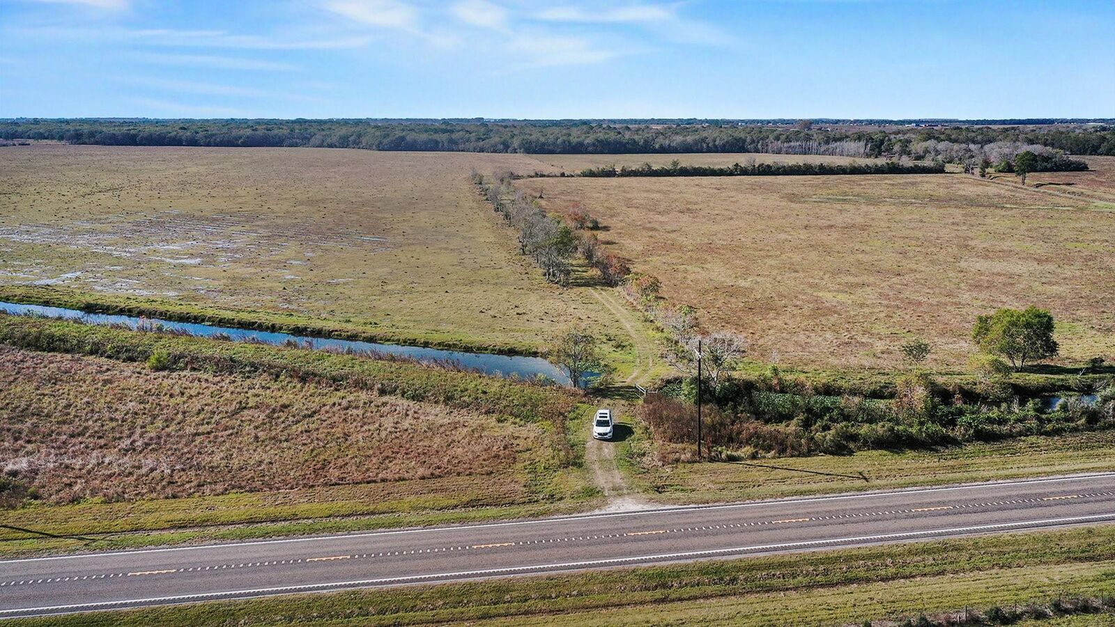 Property Photo:  0012 Fm 562  TX 77514 