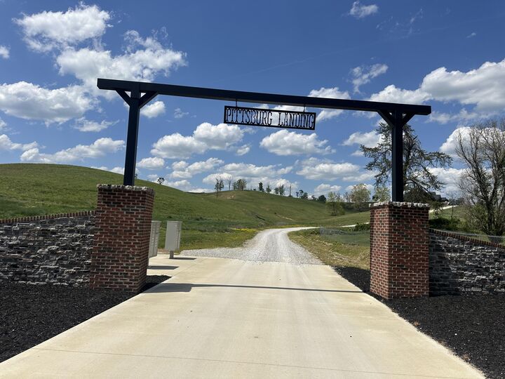 Property Photo:  119 Hawk Tract 23  KY 40741 