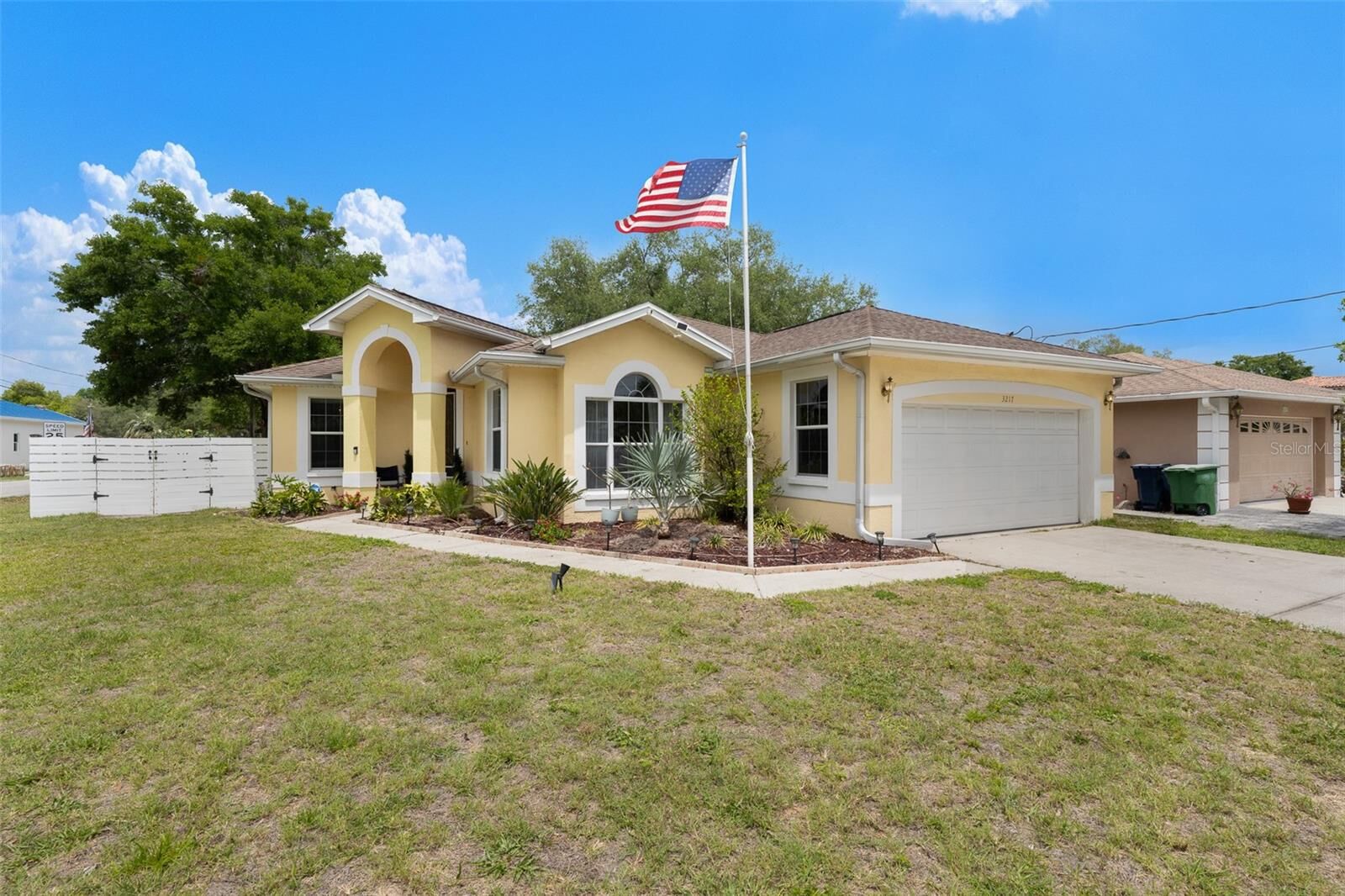 Property Photo:  3217 W Bay Avenue  FL 33611 