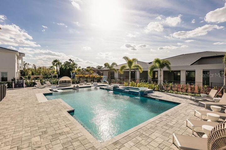 Property Photo:  1008 Coyote Creek Way  FL 34747 