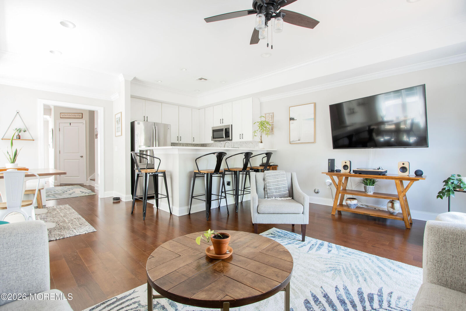 Property Photo:  20 Waverly Street  NJ 07735 