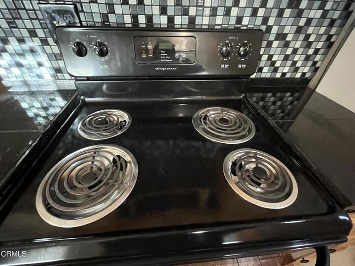Property Photo:  233 S Ventura Road S 123  CA 93041 