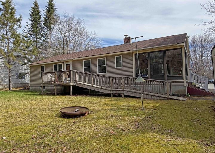 Property Photo:  14 Brae Drive  ME 04605 