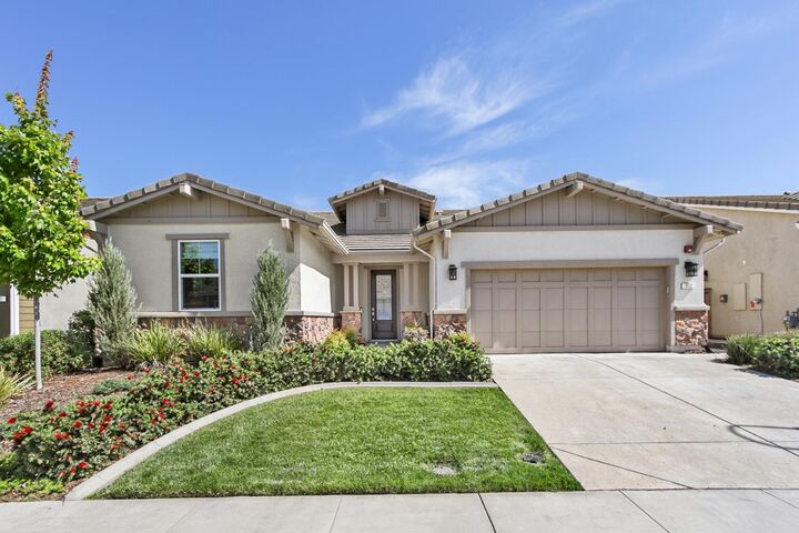 Property Photo:  933 Hadley Drive  CA 95648 