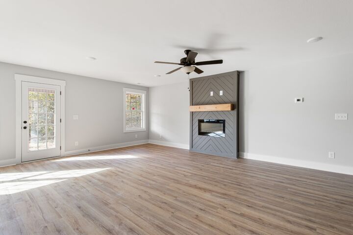 Property Photo:  1302 Isaiah Dr  TN 37042 