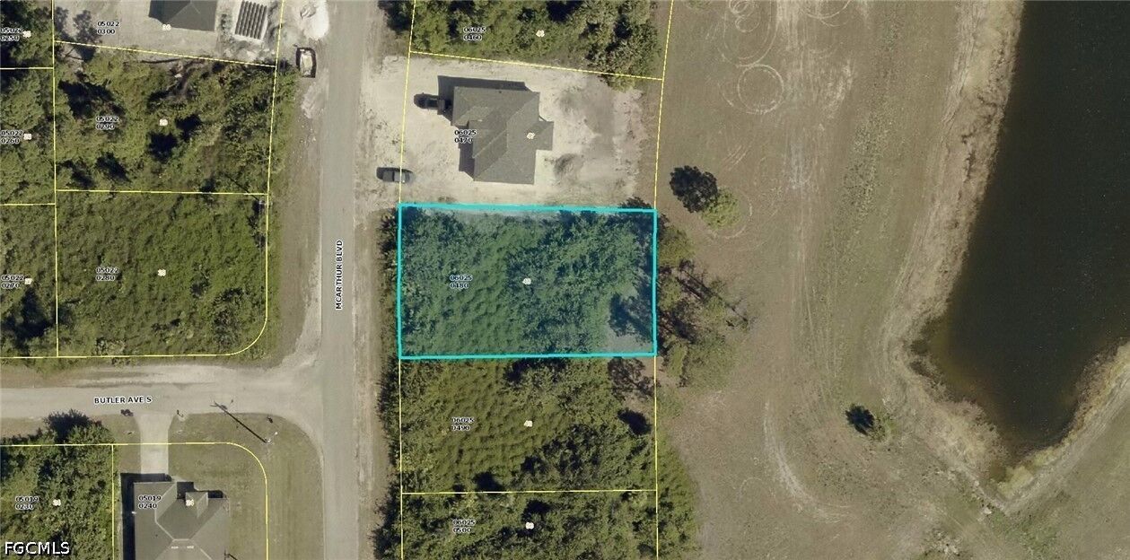 Property Photo:  385 McArthur Boulevard  FL 33974 