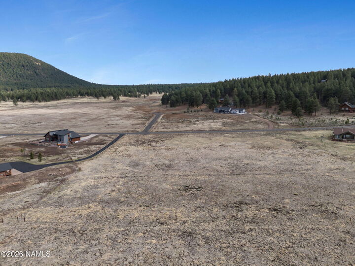 Property Photo:  9228 W Hashknife Trail  AZ 86001 