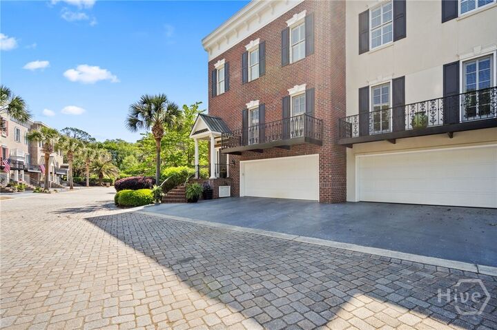 Property Photo:  12 Paddington Circle  GA 31410 
