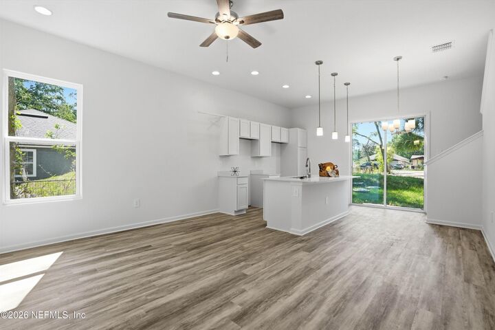 Property Photo: 2970 Harbison Street FL 32218