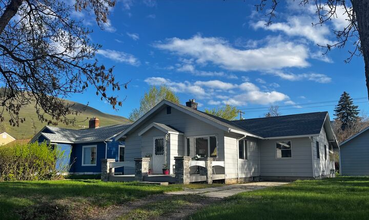 Property Photo: 325 North Avenue E MT 59801