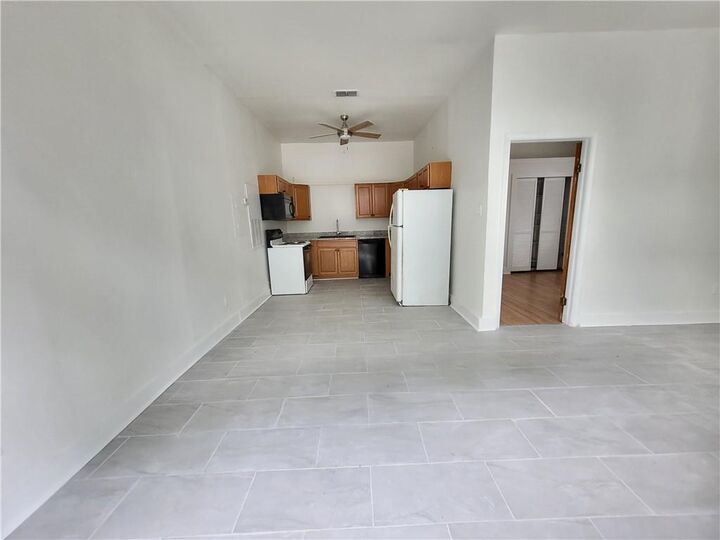 Property Photo:  1101 Third Street  LA 70130 