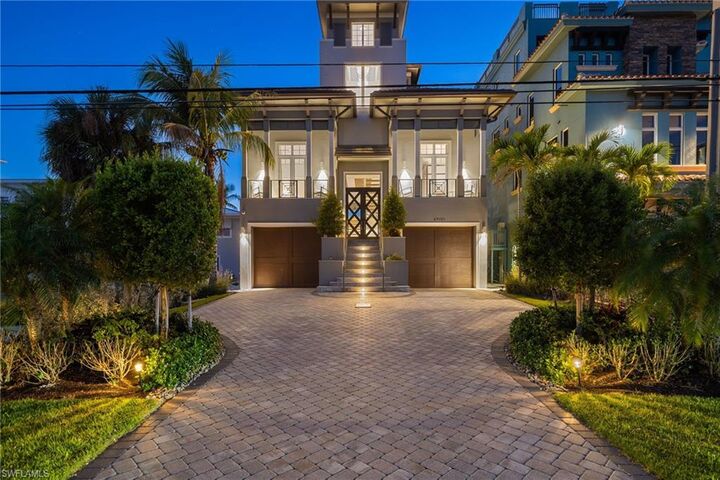 Property Photo:  27130 Hickory Blvd  FL 34134 