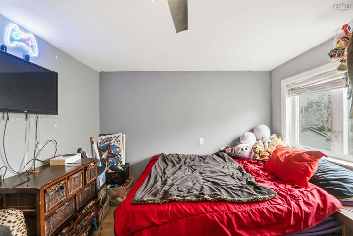 235 Taylor Dr Extension — photo 1