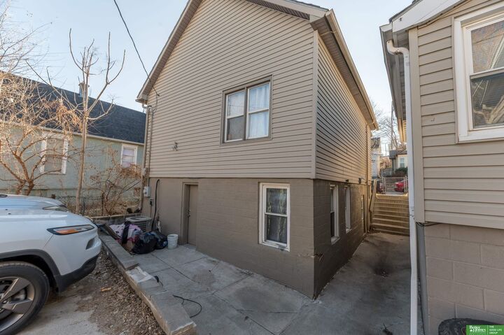Property Photo:  2542 Rees Street  NE 68105 