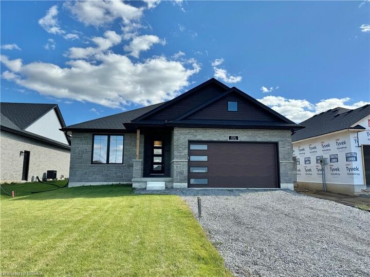 Property Photo: 107 Judd Drive ON N3Y 4Y8