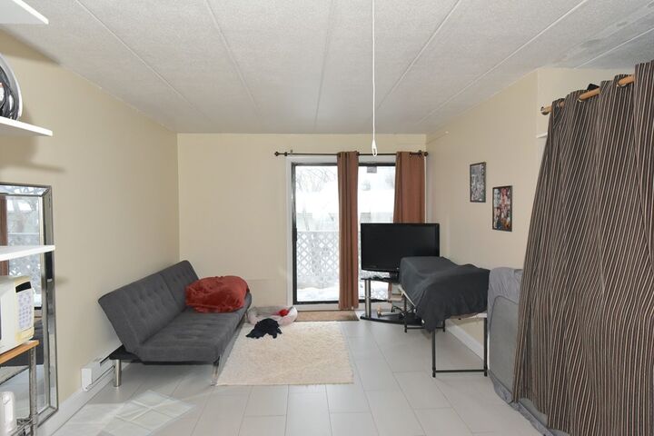 Property Photo:  126 Beaver Street 44  MA 01702 