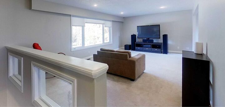 Property Photo: 4307 10 Avenue AB T7E 1A9
