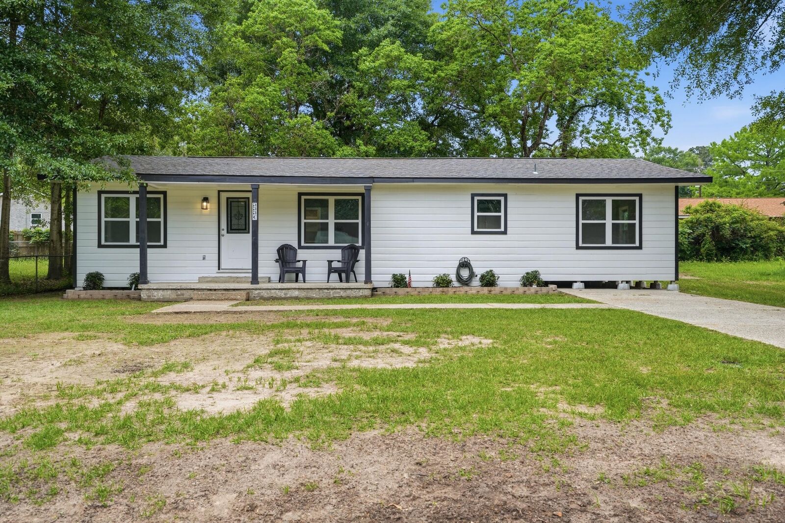 Property Photo:  1113 Virginia  LA 70634 