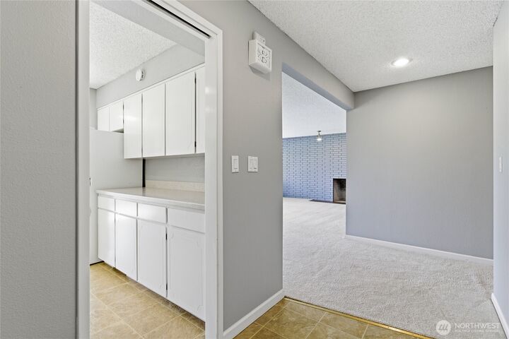 Property Photo:  2100  Plaza Way 103  WA 99362 