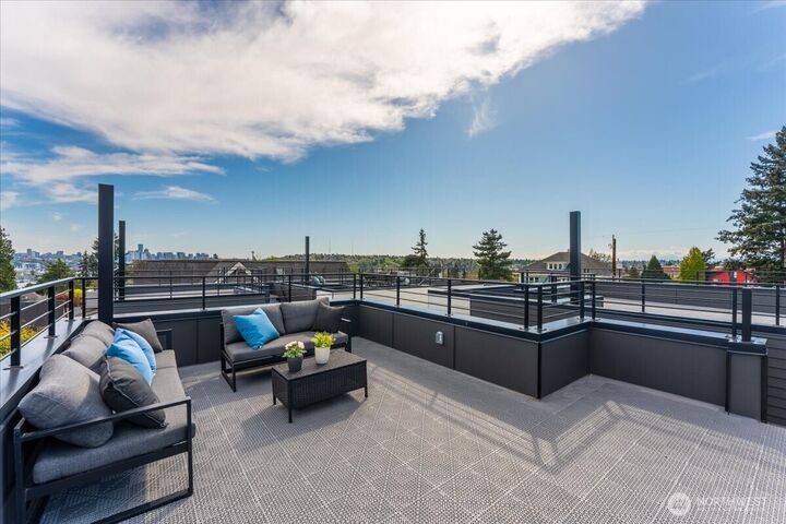 Property Photo:  4122 B  Burke Avenue N  WA 98103 