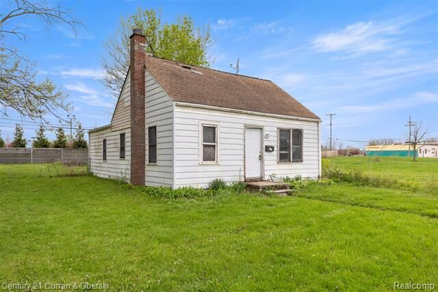 Property Photo:  8070 Westpoint Street  MI 48180 
