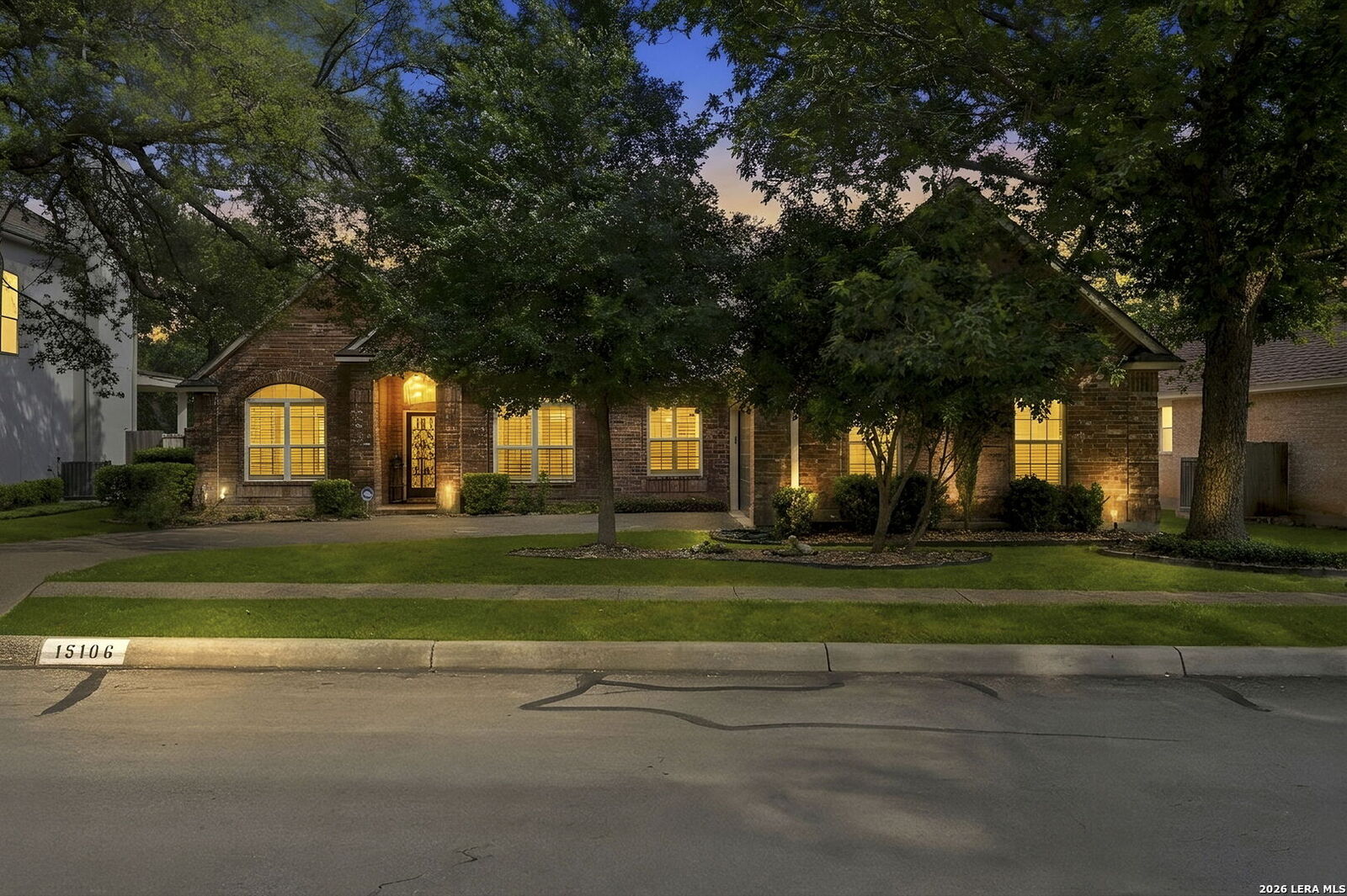 Property Photo:  15106 Grayoak Forest  TX 78248 