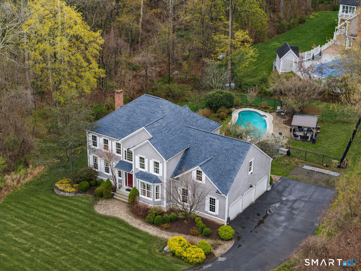 Property Photo:  1 Taylor Lane  CT 06437 