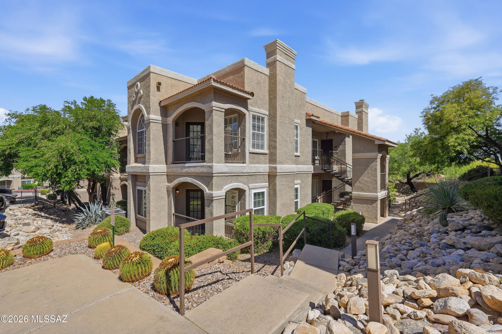 Property Photo:  1500 E Pusch Wilderness Drive 10105  AZ 85737 