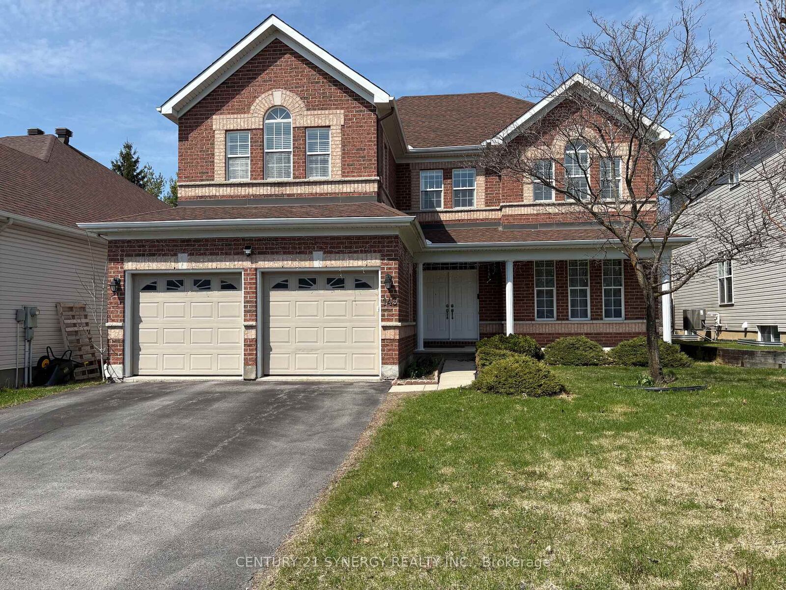 Property Photo:  149 Insmill Crescent  ON K2T 1G2 