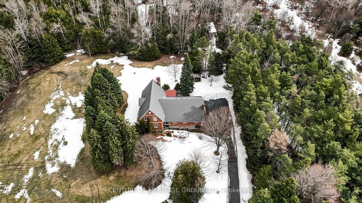 Property Photo:  21455 Warden Avenue  ON L0G 1R0 