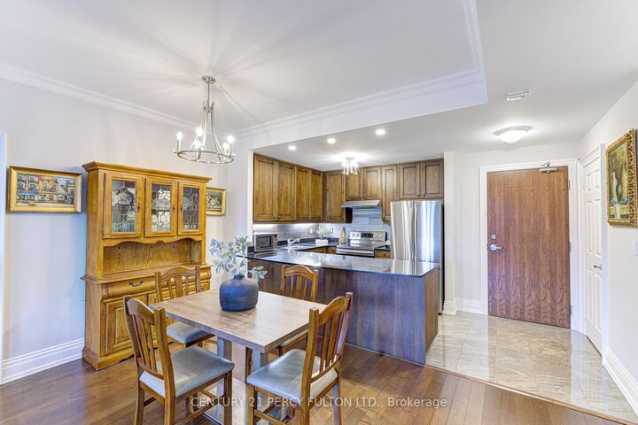 Property Photo:  4620 Highway 7 N/A Ph 412  ON L4L 0B3 